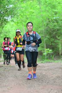 BIB: 3918, 3371
                            <button type="button" onclick="openModal(4359698)" class="btn btn-primary btn-sm float-right btn-popup" data-toggle="modal" data-target=".modal-high-quality">
                        <i class="fas fa-shopping-cart"></i> Add to Cart
                    </button>
                                            <button type="button" onclick="isThisMe(4359698, true)" class="btn btn-success btn-sm float-right btn-popup btn-isme hidden" data-toggle="tooltip" data-placement="bottom" title="นี่คือรูปของคุณใช่ไหม คลิกที่นี่เพื่อเอาเข้าอัลบั้ม">
                        <i class="fas fa-plus"></i> Add to album
                    </button>
                    <button type="button" onclick="isThisMe(4359698, false)" class="btn btn-warning btn-sm float-right btn-popup btn-isnotme hidden">
                        <i class="fas fa-ban"></i> Remove from album
                    </button>