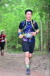 BIB: 3905
                            <button type="button" onclick="openModal(4355161)" class="btn btn-primary btn-sm float-right btn-popup" data-toggle="modal" data-target=".modal-high-quality">
                        <i class="fas fa-shopping-cart"></i> Add to Cart
                    </button>
                                            <button type="button" onclick="isThisMe(4355161, true)" class="btn btn-success btn-sm float-right btn-popup btn-isme hidden" data-toggle="tooltip" data-placement="bottom" title="นี่คือรูปของคุณใช่ไหม คลิกที่นี่เพื่อเอาเข้าอัลบั้ม">
                        <i class="fas fa-plus"></i> Add to album
                    </button>
                    <button type="button" onclick="isThisMe(4355161, false)" class="btn btn-warning btn-sm float-right btn-popup btn-isnotme hidden">
                        <i class="fas fa-ban"></i> Remove from album
                    </button>