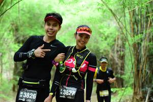 BIB: 3827, 3826
                            <button type="button" onclick="openModal(4306937)" class="btn btn-primary btn-sm float-right btn-popup" data-toggle="modal" data-target=".modal-high-quality">
                        <i class="fas fa-shopping-cart"></i> Add to Cart
                    </button>
                                            <button type="button" onclick="isThisMe(4306937, true)" class="btn btn-success btn-sm float-right btn-popup btn-isme hidden" data-toggle="tooltip" data-placement="bottom" title="นี่คือรูปของคุณใช่ไหม คลิกที่นี่เพื่อเอาเข้าอัลบั้ม">
                        <i class="fas fa-plus"></i> Add to album
                    </button>
                    <button type="button" onclick="isThisMe(4306937, false)" class="btn btn-warning btn-sm float-right btn-popup btn-isnotme hidden">
                        <i class="fas fa-ban"></i> Remove from album
                    </button>