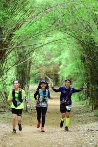 BIB: 3979
                            <button type="button" onclick="openModal(4307123)" class="btn btn-primary btn-sm float-right btn-popup" data-toggle="modal" data-target=".modal-high-quality">
                        <i class="fas fa-shopping-cart"></i> Add to Cart
                    </button>
                                            <button type="button" onclick="isThisMe(4307123, true)" class="btn btn-success btn-sm float-right btn-popup btn-isme hidden" data-toggle="tooltip" data-placement="bottom" title="นี่คือรูปของคุณใช่ไหม คลิกที่นี่เพื่อเอาเข้าอัลบั้ม">
                        <i class="fas fa-plus"></i> Add to album
                    </button>
                    <button type="button" onclick="isThisMe(4307123, false)" class="btn btn-warning btn-sm float-right btn-popup btn-isnotme hidden">
                        <i class="fas fa-ban"></i> Remove from album
                    </button>