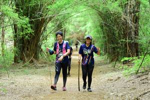 BIB: 3967
                            <button type="button" onclick="openModal(4308609)" class="btn btn-primary btn-sm float-right btn-popup" data-toggle="modal" data-target=".modal-high-quality">
                        <i class="fas fa-shopping-cart"></i> Add to Cart
                    </button>
                                            <button type="button" onclick="isThisMe(4308609, true)" class="btn btn-success btn-sm float-right btn-popup btn-isme hidden" data-toggle="tooltip" data-placement="bottom" title="นี่คือรูปของคุณใช่ไหม คลิกที่นี่เพื่อเอาเข้าอัลบั้ม">
                        <i class="fas fa-plus"></i> Add to album
                    </button>
                    <button type="button" onclick="isThisMe(4308609, false)" class="btn btn-warning btn-sm float-right btn-popup btn-isnotme hidden">
                        <i class="fas fa-ban"></i> Remove from album
                    </button>