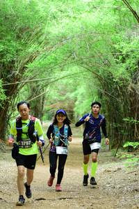 BIB: 3797, 979
                            <button type="button" onclick="openModal(4307162)" class="btn btn-primary btn-sm float-right btn-popup" data-toggle="modal" data-target=".modal-high-quality">
                        <i class="fas fa-shopping-cart"></i> Add to Cart
                    </button>
                                            <button type="button" onclick="isThisMe(4307162, true)" class="btn btn-success btn-sm float-right btn-popup btn-isme hidden" data-toggle="tooltip" data-placement="bottom" title="นี่คือรูปของคุณใช่ไหม คลิกที่นี่เพื่อเอาเข้าอัลบั้ม">
                        <i class="fas fa-plus"></i> Add to album
                    </button>
                    <button type="button" onclick="isThisMe(4307162, false)" class="btn btn-warning btn-sm float-right btn-popup btn-isnotme hidden">
                        <i class="fas fa-ban"></i> Remove from album
                    </button>