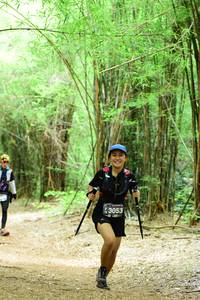 BIB: 3053
                            <button type="button" onclick="openModal(4292184)" class="btn btn-primary btn-sm float-right btn-popup" data-toggle="modal" data-target=".modal-high-quality">
                        <i class="fas fa-shopping-cart"></i> Add to Cart
                    </button>
                                            <button type="button" onclick="isThisMe(4292184, true)" class="btn btn-success btn-sm float-right btn-popup btn-isme hidden" data-toggle="tooltip" data-placement="bottom" title="นี่คือรูปของคุณใช่ไหม คลิกที่นี่เพื่อเอาเข้าอัลบั้ม">
                        <i class="fas fa-plus"></i> Add to album
                    </button>
                    <button type="button" onclick="isThisMe(4292184, false)" class="btn btn-warning btn-sm float-right btn-popup btn-isnotme hidden">
                        <i class="fas fa-ban"></i> Remove from album
                    </button>