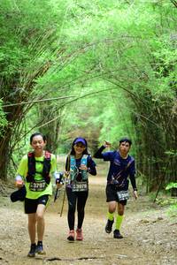 BIB: 3797, 3979, 398
                            <button type="button" onclick="openModal(4307164)" class="btn btn-primary btn-sm float-right btn-popup" data-toggle="modal" data-target=".modal-high-quality">
                        <i class="fas fa-shopping-cart"></i> Add to Cart
                    </button>
                                            <button type="button" onclick="isThisMe(4307164, true)" class="btn btn-success btn-sm float-right btn-popup btn-isme hidden" data-toggle="tooltip" data-placement="bottom" title="นี่คือรูปของคุณใช่ไหม คลิกที่นี่เพื่อเอาเข้าอัลบั้ม">
                        <i class="fas fa-plus"></i> Add to album
                    </button>
                    <button type="button" onclick="isThisMe(4307164, false)" class="btn btn-warning btn-sm float-right btn-popup btn-isnotme hidden">
                        <i class="fas fa-ban"></i> Remove from album
                    </button>