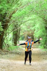 BIB: 3260
                            <button type="button" onclick="openModal(4306136)" class="btn btn-primary btn-sm float-right btn-popup" data-toggle="modal" data-target=".modal-high-quality">
                        <i class="fas fa-shopping-cart"></i> Add to Cart
                    </button>
                                            <button type="button" onclick="isThisMe(4306136, true)" class="btn btn-success btn-sm float-right btn-popup btn-isme hidden" data-toggle="tooltip" data-placement="bottom" title="นี่คือรูปของคุณใช่ไหม คลิกที่นี่เพื่อเอาเข้าอัลบั้ม">
                        <i class="fas fa-plus"></i> Add to album
                    </button>
                    <button type="button" onclick="isThisMe(4306136, false)" class="btn btn-warning btn-sm float-right btn-popup btn-isnotme hidden">
                        <i class="fas fa-ban"></i> Remove from album
                    </button>