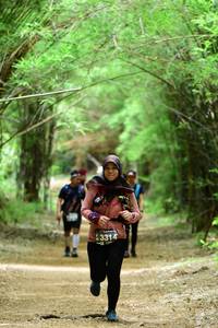 BIB: 3314
                            <button type="button" onclick="openModal(4291418)" class="btn btn-primary btn-sm float-right btn-popup" data-toggle="modal" data-target=".modal-high-quality">
                        <i class="fas fa-shopping-cart"></i> Add to Cart
                    </button>
                                            <button type="button" onclick="isThisMe(4291418, true)" class="btn btn-success btn-sm float-right btn-popup btn-isme hidden" data-toggle="tooltip" data-placement="bottom" title="นี่คือรูปของคุณใช่ไหม คลิกที่นี่เพื่อเอาเข้าอัลบั้ม">
                        <i class="fas fa-plus"></i> Add to album
                    </button>
                    <button type="button" onclick="isThisMe(4291418, false)" class="btn btn-warning btn-sm float-right btn-popup btn-isnotme hidden">
                        <i class="fas fa-ban"></i> Remove from album
                    </button>