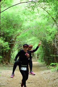 BIB: 382
                            <button type="button" onclick="openModal(4306900)" class="btn btn-primary btn-sm float-right btn-popup" data-toggle="modal" data-target=".modal-high-quality">
                        <i class="fas fa-shopping-cart"></i> Add to Cart
                    </button>
                                            <button type="button" onclick="isThisMe(4306900, true)" class="btn btn-success btn-sm float-right btn-popup btn-isme hidden" data-toggle="tooltip" data-placement="bottom" title="นี่คือรูปของคุณใช่ไหม คลิกที่นี่เพื่อเอาเข้าอัลบั้ม">
                        <i class="fas fa-plus"></i> Add to album
                    </button>
                    <button type="button" onclick="isThisMe(4306900, false)" class="btn btn-warning btn-sm float-right btn-popup btn-isnotme hidden">
                        <i class="fas fa-ban"></i> Remove from album
                    </button>