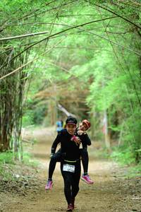 BIB: 3826
                            <button type="button" onclick="openModal(4306794)" class="btn btn-primary btn-sm float-right btn-popup" data-toggle="modal" data-target=".modal-high-quality">
                        <i class="fas fa-shopping-cart"></i> Add to Cart
                    </button>
                                            <button type="button" onclick="isThisMe(4306794, true)" class="btn btn-success btn-sm float-right btn-popup btn-isme hidden" data-toggle="tooltip" data-placement="bottom" title="นี่คือรูปของคุณใช่ไหม คลิกที่นี่เพื่อเอาเข้าอัลบั้ม">
                        <i class="fas fa-plus"></i> Add to album
                    </button>
                    <button type="button" onclick="isThisMe(4306794, false)" class="btn btn-warning btn-sm float-right btn-popup btn-isnotme hidden">
                        <i class="fas fa-ban"></i> Remove from album
                    </button>