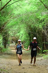 BIB: 3576, 3317
                            <button type="button" onclick="openModal(4293068)" class="btn btn-primary btn-sm float-right btn-popup" data-toggle="modal" data-target=".modal-high-quality">
                        <i class="fas fa-shopping-cart"></i> Add to Cart
                    </button>
                                            <button type="button" onclick="isThisMe(4293068, true)" class="btn btn-success btn-sm float-right btn-popup btn-isme hidden" data-toggle="tooltip" data-placement="bottom" title="นี่คือรูปของคุณใช่ไหม คลิกที่นี่เพื่อเอาเข้าอัลบั้ม">
                        <i class="fas fa-plus"></i> Add to album
                    </button>
                    <button type="button" onclick="isThisMe(4293068, false)" class="btn btn-warning btn-sm float-right btn-popup btn-isnotme hidden">
                        <i class="fas fa-ban"></i> Remove from album
                    </button>