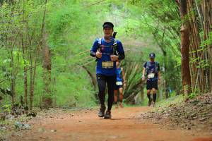 BIB: 5183
                            <button type="button" onclick="openModal(4441820)" class="btn btn-primary btn-sm float-right btn-popup" data-toggle="modal" data-target=".modal-high-quality">
                        <i class="fas fa-shopping-cart"></i> Add to Cart
                    </button>
                                            <button type="button" onclick="isThisMe(4441820, true)" class="btn btn-success btn-sm float-right btn-popup btn-isme hidden" data-toggle="tooltip" data-placement="bottom" title="นี่คือรูปของคุณใช่ไหม คลิกที่นี่เพื่อเอาเข้าอัลบั้ม">
                        <i class="fas fa-plus"></i> Add to album
                    </button>
                    <button type="button" onclick="isThisMe(4441820, false)" class="btn btn-warning btn-sm float-right btn-popup btn-isnotme hidden">
                        <i class="fas fa-ban"></i> Remove from album
                    </button>