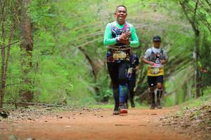 BIB: 5357
                            <button type="button" onclick="openModal(4442243)" class="btn btn-primary btn-sm float-right btn-popup" data-toggle="modal" data-target=".modal-high-quality">
                        <i class="fas fa-shopping-cart"></i> Add to Cart
                    </button>
                                            <button type="button" onclick="isThisMe(4442243, true)" class="btn btn-success btn-sm float-right btn-popup btn-isme hidden" data-toggle="tooltip" data-placement="bottom" title="นี่คือรูปของคุณใช่ไหม คลิกที่นี่เพื่อเอาเข้าอัลบั้ม">
                        <i class="fas fa-plus"></i> Add to album
                    </button>
                    <button type="button" onclick="isThisMe(4442243, false)" class="btn btn-warning btn-sm float-right btn-popup btn-isnotme hidden">
                        <i class="fas fa-ban"></i> Remove from album
                    </button>