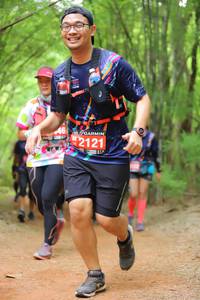 BIB: 2121
                            <button type="button" onclick="openModal(4190503)" class="btn btn-primary btn-sm float-right btn-popup" data-toggle="modal" data-target=".modal-high-quality">
                        <i class="fas fa-shopping-cart"></i> Add to Cart
                    </button>
                                            <button type="button" onclick="isThisMe(4190503, true)" class="btn btn-success btn-sm float-right btn-popup btn-isme hidden" data-toggle="tooltip" data-placement="bottom" title="นี่คือรูปของคุณใช่ไหม คลิกที่นี่เพื่อเอาเข้าอัลบั้ม">
                        <i class="fas fa-plus"></i> Add to album
                    </button>
                    <button type="button" onclick="isThisMe(4190503, false)" class="btn btn-warning btn-sm float-right btn-popup btn-isnotme hidden">
                        <i class="fas fa-ban"></i> Remove from album
                    </button>