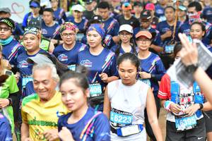 BIB: 5406, 6223, 6395
                            <button type="button" onclick="openModal(3950130)" class="btn btn-primary btn-sm float-right btn-popup" data-toggle="modal" data-target=".modal-high-quality">
                        <i class="fas fa-shopping-cart"></i> Add to Cart
                    </button>
                                            <button type="button" onclick="isThisMe(3950130, true)" class="btn btn-success btn-sm float-right btn-popup btn-isme hidden" data-toggle="tooltip" data-placement="bottom" title="นี่คือรูปของคุณใช่ไหม คลิกที่นี่เพื่อเอาเข้าอัลบั้ม">
                        <i class="fas fa-plus"></i> Add to album
                    </button>
                    <button type="button" onclick="isThisMe(3950130, false)" class="btn btn-warning btn-sm float-right btn-popup btn-isnotme hidden">
                        <i class="fas fa-ban"></i> Remove from album
                    </button>