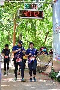 BIB: 2336, 228, 2289
                            <button type="button" onclick="openModal(3999448)" class="btn btn-primary btn-sm float-right btn-popup" data-toggle="modal" data-target=".modal-high-quality">
                        <i class="fas fa-shopping-cart"></i> Add to Cart
                    </button>
                                            <button type="button" onclick="isThisMe(3999448, true)" class="btn btn-success btn-sm float-right btn-popup btn-isme hidden" data-toggle="tooltip" data-placement="bottom" title="นี่คือรูปของคุณใช่ไหม คลิกที่นี่เพื่อเอาเข้าอัลบั้ม">
                        <i class="fas fa-plus"></i> Add to album
                    </button>
                    <button type="button" onclick="isThisMe(3999448, false)" class="btn btn-warning btn-sm float-right btn-popup btn-isnotme hidden">
                        <i class="fas fa-ban"></i> Remove from album
                    </button>