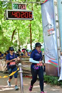 BIB: 211, 0206, 2724
                            <button type="button" onclick="openModal(3998227)" class="btn btn-primary btn-sm float-right btn-popup" data-toggle="modal" data-target=".modal-high-quality">
                        <i class="fas fa-shopping-cart"></i> Add to Cart
                    </button>
                                            <button type="button" onclick="isThisMe(3998227, true)" class="btn btn-success btn-sm float-right btn-popup btn-isme hidden" data-toggle="tooltip" data-placement="bottom" title="นี่คือรูปของคุณใช่ไหม คลิกที่นี่เพื่อเอาเข้าอัลบั้ม">
                        <i class="fas fa-plus"></i> Add to album
                    </button>
                    <button type="button" onclick="isThisMe(3998227, false)" class="btn btn-warning btn-sm float-right btn-popup btn-isnotme hidden">
                        <i class="fas fa-ban"></i> Remove from album
                    </button>