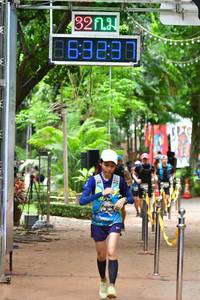 BIB: 329, 863830
                            <button type="button" onclick="openModal(4021912)" class="btn btn-primary btn-sm float-right btn-popup" data-toggle="modal" data-target=".modal-high-quality">
                        <i class="fas fa-shopping-cart"></i> Add to Cart
                    </button>
                                            <button type="button" onclick="isThisMe(4021912, true)" class="btn btn-success btn-sm float-right btn-popup btn-isme hidden" data-toggle="tooltip" data-placement="bottom" title="นี่คือรูปของคุณใช่ไหม คลิกที่นี่เพื่อเอาเข้าอัลบั้ม">
                        <i class="fas fa-plus"></i> Add to album
                    </button>
                    <button type="button" onclick="isThisMe(4021912, false)" class="btn btn-warning btn-sm float-right btn-popup btn-isnotme hidden">
                        <i class="fas fa-ban"></i> Remove from album
                    </button>