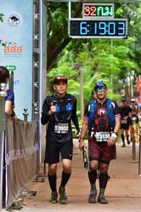 BIB: 3219, 1903, 43952, 3130
                            <button type="button" onclick="openModal(4019417)" class="btn btn-primary btn-sm float-right btn-popup" data-toggle="modal" data-target=".modal-high-quality">
                        <i class="fas fa-shopping-cart"></i> Add to Cart
                    </button>
                                            <button type="button" onclick="isThisMe(4019417, true)" class="btn btn-success btn-sm float-right btn-popup btn-isme hidden" data-toggle="tooltip" data-placement="bottom" title="นี่คือรูปของคุณใช่ไหม คลิกที่นี่เพื่อเอาเข้าอัลบั้ม">
                        <i class="fas fa-plus"></i> Add to album
                    </button>
                    <button type="button" onclick="isThisMe(4019417, false)" class="btn btn-warning btn-sm float-right btn-popup btn-isnotme hidden">
                        <i class="fas fa-ban"></i> Remove from album
                    </button>