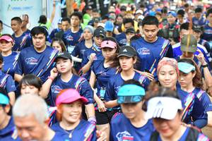 BIB: 
                            <button type="button" onclick="openModal(3949746)" class="btn btn-primary btn-sm float-right btn-popup" data-toggle="modal" data-target=".modal-high-quality">
                        <i class="fas fa-shopping-cart"></i> Add to Cart
                    </button>
                                            <button type="button" onclick="isThisMe(3949746, true)" class="btn btn-success btn-sm float-right btn-popup btn-isme hidden" data-toggle="tooltip" data-placement="bottom" title="นี่คือรูปของคุณใช่ไหม คลิกที่นี่เพื่อเอาเข้าอัลบั้ม">
                        <i class="fas fa-plus"></i> Add to album
                    </button>
                    <button type="button" onclick="isThisMe(3949746, false)" class="btn btn-warning btn-sm float-right btn-popup btn-isnotme hidden">
                        <i class="fas fa-ban"></i> Remove from album
                    </button>