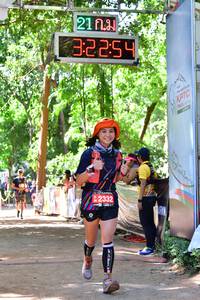 BIB: 211, 32254, 2332
                            <button type="button" onclick="openModal(3985204)" class="btn btn-primary btn-sm float-right btn-popup" data-toggle="modal" data-target=".modal-high-quality">
                        <i class="fas fa-shopping-cart"></i> Add to Cart
                    </button>
                                            <button type="button" onclick="isThisMe(3985204, true)" class="btn btn-success btn-sm float-right btn-popup btn-isme hidden" data-toggle="tooltip" data-placement="bottom" title="นี่คือรูปของคุณใช่ไหม คลิกที่นี่เพื่อเอาเข้าอัลบั้ม">
                        <i class="fas fa-plus"></i> Add to album
                    </button>
                    <button type="button" onclick="isThisMe(3985204, false)" class="btn btn-warning btn-sm float-right btn-popup btn-isnotme hidden">
                        <i class="fas fa-ban"></i> Remove from album
                    </button>