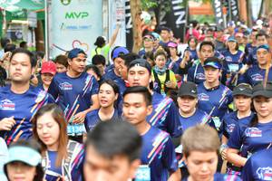 BIB: 136
                            <button type="button" onclick="openModal(3950090)" class="btn btn-primary btn-sm float-right btn-popup" data-toggle="modal" data-target=".modal-high-quality">
                        <i class="fas fa-shopping-cart"></i> Add to Cart
                    </button>
                                            <button type="button" onclick="isThisMe(3950090, true)" class="btn btn-success btn-sm float-right btn-popup btn-isme hidden" data-toggle="tooltip" data-placement="bottom" title="นี่คือรูปของคุณใช่ไหม คลิกที่นี่เพื่อเอาเข้าอัลบั้ม">
                        <i class="fas fa-plus"></i> Add to album
                    </button>
                    <button type="button" onclick="isThisMe(3950090, false)" class="btn btn-warning btn-sm float-right btn-popup btn-isnotme hidden">
                        <i class="fas fa-ban"></i> Remove from album
                    </button>