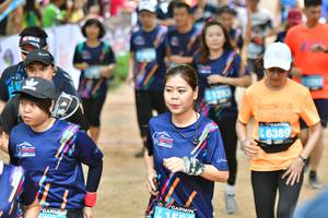 BIB: 1283, 6389, 150
                            <button type="button" onclick="openModal(3951179)" class="btn btn-primary btn-sm float-right btn-popup" data-toggle="modal" data-target=".modal-high-quality">
                        <i class="fas fa-shopping-cart"></i> Add to Cart
                    </button>
                                            <button type="button" onclick="isThisMe(3951179, true)" class="btn btn-success btn-sm float-right btn-popup btn-isme hidden" data-toggle="tooltip" data-placement="bottom" title="นี่คือรูปของคุณใช่ไหม คลิกที่นี่เพื่อเอาเข้าอัลบั้ม">
                        <i class="fas fa-plus"></i> Add to album
                    </button>
                    <button type="button" onclick="isThisMe(3951179, false)" class="btn btn-warning btn-sm float-right btn-popup btn-isnotme hidden">
                        <i class="fas fa-ban"></i> Remove from album
                    </button>