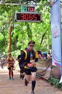 BIB: 211, 30651, 7340
                            <button type="button" onclick="openModal(3981789)" class="btn btn-primary btn-sm float-right btn-popup" data-toggle="modal" data-target=".modal-high-quality">
                        <i class="fas fa-shopping-cart"></i> Add to Cart
                    </button>
                                            <button type="button" onclick="isThisMe(3981789, true)" class="btn btn-success btn-sm float-right btn-popup btn-isme hidden" data-toggle="tooltip" data-placement="bottom" title="นี่คือรูปของคุณใช่ไหม คลิกที่นี่เพื่อเอาเข้าอัลบั้ม">
                        <i class="fas fa-plus"></i> Add to album
                    </button>
                    <button type="button" onclick="isThisMe(3981789, false)" class="btn btn-warning btn-sm float-right btn-popup btn-isnotme hidden">
                        <i class="fas fa-ban"></i> Remove from album
                    </button>