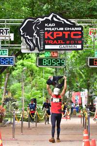 BIB: 029
                            <button type="button" onclick="openModal(3935892)" class="btn btn-primary btn-sm float-right btn-popup" data-toggle="modal" data-target=".modal-high-quality">
                        <i class="fas fa-shopping-cart"></i> Add to Cart
                    </button>
                                            <button type="button" onclick="isThisMe(3935892, true)" class="btn btn-success btn-sm float-right btn-popup btn-isme hidden" data-toggle="tooltip" data-placement="bottom" title="นี่คือรูปของคุณใช่ไหม คลิกที่นี่เพื่อเอาเข้าอัลบั้ม">
                        <i class="fas fa-plus"></i> Add to album
                    </button>
                    <button type="button" onclick="isThisMe(3935892, false)" class="btn btn-warning btn-sm float-right btn-popup btn-isnotme hidden">
                        <i class="fas fa-ban"></i> Remove from album
                    </button>