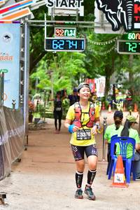 BIB: 820, 6274, 3376
                            <button type="button" onclick="openModal(4020871)" class="btn btn-primary btn-sm float-right btn-popup" data-toggle="modal" data-target=".modal-high-quality">
                        <i class="fas fa-shopping-cart"></i> Add to Cart
                    </button>
                                            <button type="button" onclick="isThisMe(4020871, true)" class="btn btn-success btn-sm float-right btn-popup btn-isme hidden" data-toggle="tooltip" data-placement="bottom" title="นี่คือรูปของคุณใช่ไหม คลิกที่นี่เพื่อเอาเข้าอัลบั้ม">
                        <i class="fas fa-plus"></i> Add to album
                    </button>
                    <button type="button" onclick="isThisMe(4020871, false)" class="btn btn-warning btn-sm float-right btn-popup btn-isnotme hidden">
                        <i class="fas fa-ban"></i> Remove from album
                    </button>