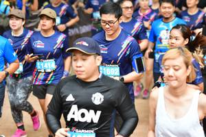 BIB: 41414, 1692
                            <button type="button" onclick="openModal(3950580)" class="btn btn-primary btn-sm float-right btn-popup" data-toggle="modal" data-target=".modal-high-quality">
                        <i class="fas fa-shopping-cart"></i> Add to Cart
                    </button>
                                            <button type="button" onclick="isThisMe(3950580, true)" class="btn btn-success btn-sm float-right btn-popup btn-isme hidden" data-toggle="tooltip" data-placement="bottom" title="นี่คือรูปของคุณใช่ไหม คลิกที่นี่เพื่อเอาเข้าอัลบั้ม">
                        <i class="fas fa-plus"></i> Add to album
                    </button>
                    <button type="button" onclick="isThisMe(3950580, false)" class="btn btn-warning btn-sm float-right btn-popup btn-isnotme hidden">
                        <i class="fas fa-ban"></i> Remove from album
                    </button>