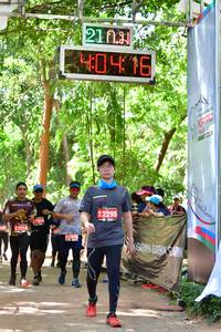 BIB: 2295, 47316, 7314, 7315
                            <button type="button" onclick="openModal(3999354)" class="btn btn-primary btn-sm float-right btn-popup" data-toggle="modal" data-target=".modal-high-quality">
                        <i class="fas fa-shopping-cart"></i> Add to Cart
                    </button>
                                            <button type="button" onclick="isThisMe(3999354, true)" class="btn btn-success btn-sm float-right btn-popup btn-isme hidden" data-toggle="tooltip" data-placement="bottom" title="นี่คือรูปของคุณใช่ไหม คลิกที่นี่เพื่อเอาเข้าอัลบั้ม">
                        <i class="fas fa-plus"></i> Add to album
                    </button>
                    <button type="button" onclick="isThisMe(3999354, false)" class="btn btn-warning btn-sm float-right btn-popup btn-isnotme hidden">
                        <i class="fas fa-ban"></i> Remove from album
                    </button>