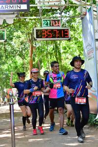 BIB: 211, 2650, 2652, 2678
                            <button type="button" onclick="openModal(3997505)" class="btn btn-primary btn-sm float-right btn-popup" data-toggle="modal" data-target=".modal-high-quality">
                        <i class="fas fa-shopping-cart"></i> Add to Cart
                    </button>
                                            <button type="button" onclick="isThisMe(3997505, true)" class="btn btn-success btn-sm float-right btn-popup btn-isme hidden" data-toggle="tooltip" data-placement="bottom" title="นี่คือรูปของคุณใช่ไหม คลิกที่นี่เพื่อเอาเข้าอัลบั้ม">
                        <i class="fas fa-plus"></i> Add to album
                    </button>
                    <button type="button" onclick="isThisMe(3997505, false)" class="btn btn-warning btn-sm float-right btn-popup btn-isnotme hidden">
                        <i class="fas fa-ban"></i> Remove from album
                    </button>