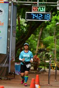 BIB: 142, 3490
                            <button type="button" onclick="openModal(3945098)" class="btn btn-primary btn-sm float-right btn-popup" data-toggle="modal" data-target=".modal-high-quality">
                        <i class="fas fa-shopping-cart"></i> Add to Cart
                    </button>
                                            <button type="button" onclick="isThisMe(3945098, true)" class="btn btn-success btn-sm float-right btn-popup btn-isme hidden" data-toggle="tooltip" data-placement="bottom" title="นี่คือรูปของคุณใช่ไหม คลิกที่นี่เพื่อเอาเข้าอัลบั้ม">
                        <i class="fas fa-plus"></i> Add to album
                    </button>
                    <button type="button" onclick="isThisMe(3945098, false)" class="btn btn-warning btn-sm float-right btn-popup btn-isnotme hidden">
                        <i class="fas fa-ban"></i> Remove from album
                    </button>