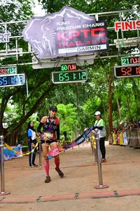 BIB: 320, 5244
                            <button type="button" onclick="openModal(4018969)" class="btn btn-primary btn-sm float-right btn-popup" data-toggle="modal" data-target=".modal-high-quality">
                        <i class="fas fa-shopping-cart"></i> Add to Cart
                    </button>
                                            <button type="button" onclick="isThisMe(4018969, true)" class="btn btn-success btn-sm float-right btn-popup btn-isme hidden" data-toggle="tooltip" data-placement="bottom" title="นี่คือรูปของคุณใช่ไหม คลิกที่นี่เพื่อเอาเข้าอัลบั้ม">
                        <i class="fas fa-plus"></i> Add to album
                    </button>
                    <button type="button" onclick="isThisMe(4018969, false)" class="btn btn-warning btn-sm float-right btn-popup btn-isnotme hidden">
                        <i class="fas fa-ban"></i> Remove from album
                    </button>