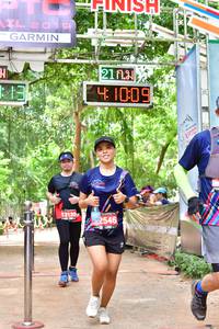 BIB: 41009, 2120, 2546
                            <button type="button" onclick="openModal(4001503)" class="btn btn-primary btn-sm float-right btn-popup" data-toggle="modal" data-target=".modal-high-quality">
                        <i class="fas fa-shopping-cart"></i> Add to Cart
                    </button>
                                            <button type="button" onclick="isThisMe(4001503, true)" class="btn btn-success btn-sm float-right btn-popup btn-isme hidden" data-toggle="tooltip" data-placement="bottom" title="นี่คือรูปของคุณใช่ไหม คลิกที่นี่เพื่อเอาเข้าอัลบั้ม">
                        <i class="fas fa-plus"></i> Add to album
                    </button>
                    <button type="button" onclick="isThisMe(4001503, false)" class="btn btn-warning btn-sm float-right btn-popup btn-isnotme hidden">
                        <i class="fas fa-ban"></i> Remove from album
                    </button>