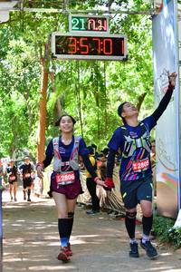 BIB: 2805, 2806
                            <button type="button" onclick="openModal(3997403)" class="btn btn-primary btn-sm float-right btn-popup" data-toggle="modal" data-target=".modal-high-quality">
                        <i class="fas fa-shopping-cart"></i> Add to Cart
                    </button>
                                            <button type="button" onclick="isThisMe(3997403, true)" class="btn btn-success btn-sm float-right btn-popup btn-isme hidden" data-toggle="tooltip" data-placement="bottom" title="นี่คือรูปของคุณใช่ไหม คลิกที่นี่เพื่อเอาเข้าอัลบั้ม">
                        <i class="fas fa-plus"></i> Add to album
                    </button>
                    <button type="button" onclick="isThisMe(3997403, false)" class="btn btn-warning btn-sm float-right btn-popup btn-isnotme hidden">
                        <i class="fas fa-ban"></i> Remove from album
                    </button>