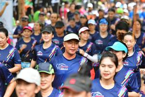 BIB: 
                            <button type="button" onclick="openModal(3950412)" class="btn btn-primary btn-sm float-right btn-popup" data-toggle="modal" data-target=".modal-high-quality">
                        <i class="fas fa-shopping-cart"></i> Add to Cart
                    </button>
                                            <button type="button" onclick="isThisMe(3950412, true)" class="btn btn-success btn-sm float-right btn-popup btn-isme hidden" data-toggle="tooltip" data-placement="bottom" title="นี่คือรูปของคุณใช่ไหม คลิกที่นี่เพื่อเอาเข้าอัลบั้ม">
                        <i class="fas fa-plus"></i> Add to album
                    </button>
                    <button type="button" onclick="isThisMe(3950412, false)" class="btn btn-warning btn-sm float-right btn-popup btn-isnotme hidden">
                        <i class="fas fa-ban"></i> Remove from album
                    </button>