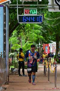 BIB: 321, 6410, 3747
                            <button type="button" onclick="openModal(3932130)" class="btn btn-primary btn-sm float-right btn-popup" data-toggle="modal" data-target=".modal-high-quality">
                        <i class="fas fa-shopping-cart"></i> Add to Cart
                    </button>
                                            <button type="button" onclick="isThisMe(3932130, true)" class="btn btn-success btn-sm float-right btn-popup btn-isme hidden" data-toggle="tooltip" data-placement="bottom" title="นี่คือรูปของคุณใช่ไหม คลิกที่นี่เพื่อเอาเข้าอัลบั้ม">
                        <i class="fas fa-plus"></i> Add to album
                    </button>
                    <button type="button" onclick="isThisMe(3932130, false)" class="btn btn-warning btn-sm float-right btn-popup btn-isnotme hidden">
                        <i class="fas fa-ban"></i> Remove from album
                    </button>