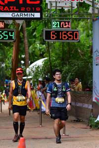 BIB: 1650, 565
                            <button type="button" onclick="openModal(3932538)" class="btn btn-primary btn-sm float-right btn-popup" data-toggle="modal" data-target=".modal-high-quality">
                        <i class="fas fa-shopping-cart"></i> Add to Cart
                    </button>
                                            <button type="button" onclick="isThisMe(3932538, true)" class="btn btn-success btn-sm float-right btn-popup btn-isme hidden" data-toggle="tooltip" data-placement="bottom" title="นี่คือรูปของคุณใช่ไหม คลิกที่นี่เพื่อเอาเข้าอัลบั้ม">
                        <i class="fas fa-plus"></i> Add to album
                    </button>
                    <button type="button" onclick="isThisMe(3932538, false)" class="btn btn-warning btn-sm float-right btn-popup btn-isnotme hidden">
                        <i class="fas fa-ban"></i> Remove from album
                    </button>