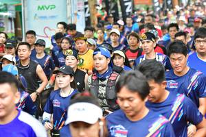 BIB: 
                            <button type="button" onclick="openModal(3949823)" class="btn btn-primary btn-sm float-right btn-popup" data-toggle="modal" data-target=".modal-high-quality">
                        <i class="fas fa-shopping-cart"></i> Add to Cart
                    </button>
                                            <button type="button" onclick="isThisMe(3949823, true)" class="btn btn-success btn-sm float-right btn-popup btn-isme hidden" data-toggle="tooltip" data-placement="bottom" title="นี่คือรูปของคุณใช่ไหม คลิกที่นี่เพื่อเอาเข้าอัลบั้ม">
                        <i class="fas fa-plus"></i> Add to album
                    </button>
                    <button type="button" onclick="isThisMe(3949823, false)" class="btn btn-warning btn-sm float-right btn-popup btn-isnotme hidden">
                        <i class="fas fa-ban"></i> Remove from album
                    </button>