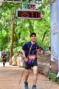 BIB: 2111, 25713, 2657
                            <button type="button" onclick="openModal(3979432)" class="btn btn-primary btn-sm float-right btn-popup" data-toggle="modal" data-target=".modal-high-quality">
                        <i class="fas fa-shopping-cart"></i> Add to Cart
                    </button>
                                            <button type="button" onclick="isThisMe(3979432, true)" class="btn btn-success btn-sm float-right btn-popup btn-isme hidden" data-toggle="tooltip" data-placement="bottom" title="นี่คือรูปของคุณใช่ไหม คลิกที่นี่เพื่อเอาเข้าอัลบั้ม">
                        <i class="fas fa-plus"></i> Add to album
                    </button>
                    <button type="button" onclick="isThisMe(3979432, false)" class="btn btn-warning btn-sm float-right btn-popup btn-isnotme hidden">
                        <i class="fas fa-ban"></i> Remove from album
                    </button>