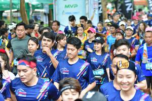 BIB: 41407
                            <button type="button" onclick="openModal(3950015)" class="btn btn-primary btn-sm float-right btn-popup" data-toggle="modal" data-target=".modal-high-quality">
                        <i class="fas fa-shopping-cart"></i> Add to Cart
                    </button>
                                            <button type="button" onclick="isThisMe(3950015, true)" class="btn btn-success btn-sm float-right btn-popup btn-isme hidden" data-toggle="tooltip" data-placement="bottom" title="นี่คือรูปของคุณใช่ไหม คลิกที่นี่เพื่อเอาเข้าอัลบั้ม">
                        <i class="fas fa-plus"></i> Add to album
                    </button>
                    <button type="button" onclick="isThisMe(3950015, false)" class="btn btn-warning btn-sm float-right btn-popup btn-isnotme hidden">
                        <i class="fas fa-ban"></i> Remove from album
                    </button>