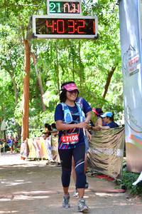BIB: 032, 7108
                            <button type="button" onclick="openModal(3998652)" class="btn btn-primary btn-sm float-right btn-popup" data-toggle="modal" data-target=".modal-high-quality">
                        <i class="fas fa-shopping-cart"></i> Add to Cart
                    </button>
                                            <button type="button" onclick="isThisMe(3998652, true)" class="btn btn-success btn-sm float-right btn-popup btn-isme hidden" data-toggle="tooltip" data-placement="bottom" title="นี่คือรูปของคุณใช่ไหม คลิกที่นี่เพื่อเอาเข้าอัลบั้ม">
                        <i class="fas fa-plus"></i> Add to album
                    </button>
                    <button type="button" onclick="isThisMe(3998652, false)" class="btn btn-warning btn-sm float-right btn-popup btn-isnotme hidden">
                        <i class="fas fa-ban"></i> Remove from album
                    </button>
