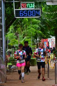 BIB: 6004, 3281, 3200
                            <button type="button" onclick="openModal(3933796)" class="btn btn-primary btn-sm float-right btn-popup" data-toggle="modal" data-target=".modal-high-quality">
                        <i class="fas fa-shopping-cart"></i> Add to Cart
                    </button>
                                            <button type="button" onclick="isThisMe(3933796, true)" class="btn btn-success btn-sm float-right btn-popup btn-isme hidden" data-toggle="tooltip" data-placement="bottom" title="นี่คือรูปของคุณใช่ไหม คลิกที่นี่เพื่อเอาเข้าอัลบั้ม">
                        <i class="fas fa-plus"></i> Add to album
                    </button>
                    <button type="button" onclick="isThisMe(3933796, false)" class="btn btn-warning btn-sm float-right btn-popup btn-isnotme hidden">
                        <i class="fas fa-ban"></i> Remove from album
                    </button>