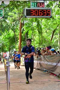 BIB: 211, 30639, 2078
                            <button type="button" onclick="openModal(3981632)" class="btn btn-primary btn-sm float-right btn-popup" data-toggle="modal" data-target=".modal-high-quality">
                        <i class="fas fa-shopping-cart"></i> Add to Cart
                    </button>
                                            <button type="button" onclick="isThisMe(3981632, true)" class="btn btn-success btn-sm float-right btn-popup btn-isme hidden" data-toggle="tooltip" data-placement="bottom" title="นี่คือรูปของคุณใช่ไหม คลิกที่นี่เพื่อเอาเข้าอัลบั้ม">
                        <i class="fas fa-plus"></i> Add to album
                    </button>
                    <button type="button" onclick="isThisMe(3981632, false)" class="btn btn-warning btn-sm float-right btn-popup btn-isnotme hidden">
                        <i class="fas fa-ban"></i> Remove from album
                    </button>