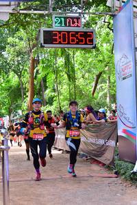 BIB: 211, 30652, 2287, 2350
                            <button type="button" onclick="openModal(3981733)" class="btn btn-primary btn-sm float-right btn-popup" data-toggle="modal" data-target=".modal-high-quality">
                        <i class="fas fa-shopping-cart"></i> Add to Cart
                    </button>
                                            <button type="button" onclick="isThisMe(3981733, true)" class="btn btn-success btn-sm float-right btn-popup btn-isme hidden" data-toggle="tooltip" data-placement="bottom" title="นี่คือรูปของคุณใช่ไหม คลิกที่นี่เพื่อเอาเข้าอัลบั้ม">
                        <i class="fas fa-plus"></i> Add to album
                    </button>
                    <button type="button" onclick="isThisMe(3981733, false)" class="btn btn-warning btn-sm float-right btn-popup btn-isnotme hidden">
                        <i class="fas fa-ban"></i> Remove from album
                    </button>