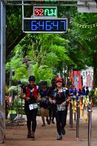 BIB: 6464, 3283, 729, 3731
                            <button type="button" onclick="openModal(3932476)" class="btn btn-primary btn-sm float-right btn-popup" data-toggle="modal" data-target=".modal-high-quality">
                        <i class="fas fa-shopping-cart"></i> Add to Cart
                    </button>
                                            <button type="button" onclick="isThisMe(3932476, true)" class="btn btn-success btn-sm float-right btn-popup btn-isme hidden" data-toggle="tooltip" data-placement="bottom" title="นี่คือรูปของคุณใช่ไหม คลิกที่นี่เพื่อเอาเข้าอัลบั้ม">
                        <i class="fas fa-plus"></i> Add to album
                    </button>
                    <button type="button" onclick="isThisMe(3932476, false)" class="btn btn-warning btn-sm float-right btn-popup btn-isnotme hidden">
                        <i class="fas fa-ban"></i> Remove from album
                    </button>