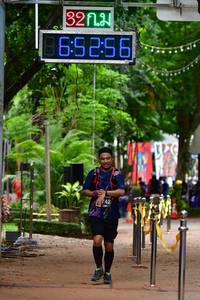 BIB: 6256
                            <button type="button" onclick="openModal(3934393)" class="btn btn-primary btn-sm float-right btn-popup" data-toggle="modal" data-target=".modal-high-quality">
                        <i class="fas fa-shopping-cart"></i> Add to Cart
                    </button>
                                            <button type="button" onclick="isThisMe(3934393, true)" class="btn btn-success btn-sm float-right btn-popup btn-isme hidden" data-toggle="tooltip" data-placement="bottom" title="นี่คือรูปของคุณใช่ไหม คลิกที่นี่เพื่อเอาเข้าอัลบั้ม">
                        <i class="fas fa-plus"></i> Add to album
                    </button>
                    <button type="button" onclick="isThisMe(3934393, false)" class="btn btn-warning btn-sm float-right btn-popup btn-isnotme hidden">
                        <i class="fas fa-ban"></i> Remove from album
                    </button>