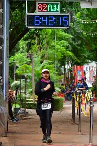 BIB: 6421, 3183
                            <button type="button" onclick="openModal(3931595)" class="btn btn-primary btn-sm float-right btn-popup" data-toggle="modal" data-target=".modal-high-quality">
                        <i class="fas fa-shopping-cart"></i> Add to Cart
                    </button>
                                            <button type="button" onclick="isThisMe(3931595, true)" class="btn btn-success btn-sm float-right btn-popup btn-isme hidden" data-toggle="tooltip" data-placement="bottom" title="นี่คือรูปของคุณใช่ไหม คลิกที่นี่เพื่อเอาเข้าอัลบั้ม">
                        <i class="fas fa-plus"></i> Add to album
                    </button>
                    <button type="button" onclick="isThisMe(3931595, false)" class="btn btn-warning btn-sm float-right btn-popup btn-isnotme hidden">
                        <i class="fas fa-ban"></i> Remove from album
                    </button>