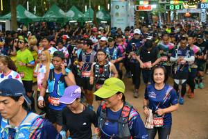 BIB: 101, 030, 182, 7368, 050
                            <button type="button" onclick="openModal(4418282)" class="btn btn-primary btn-sm float-right btn-popup" data-toggle="modal" data-target=".modal-high-quality">
                        <i class="fas fa-shopping-cart"></i> Add to Cart
                    </button>
                                            <button type="button" onclick="isThisMe(4418282, true)" class="btn btn-success btn-sm float-right btn-popup btn-isme hidden" data-toggle="tooltip" data-placement="bottom" title="นี่คือรูปของคุณใช่ไหม คลิกที่นี่เพื่อเอาเข้าอัลบั้ม">
                        <i class="fas fa-plus"></i> Add to album
                    </button>
                    <button type="button" onclick="isThisMe(4418282, false)" class="btn btn-warning btn-sm float-right btn-popup btn-isnotme hidden">
                        <i class="fas fa-ban"></i> Remove from album
                    </button>