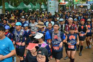 BIB: 2163, 0304, 13049, 560, 2945, 7087, 2520, 7260, 2631, 
                            <button type="button" onclick="openModal(4418235)" class="btn btn-primary btn-sm float-right btn-popup" data-toggle="modal" data-target=".modal-high-quality">
                        <i class="fas fa-shopping-cart"></i> Add to Cart
                    </button>
                                            <button type="button" onclick="isThisMe(4418235, true)" class="btn btn-success btn-sm float-right btn-popup btn-isme hidden" data-toggle="tooltip" data-placement="bottom" title="นี่คือรูปของคุณใช่ไหม คลิกที่นี่เพื่อเอาเข้าอัลบั้ม">
                        <i class="fas fa-plus"></i> Add to album
                    </button>
                    <button type="button" onclick="isThisMe(4418235, false)" class="btn btn-warning btn-sm float-right btn-popup btn-isnotme hidden">
                        <i class="fas fa-ban"></i> Remove from album
                    </button>